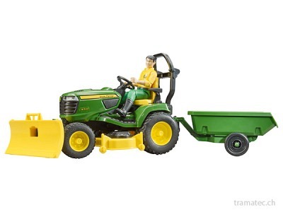 Bruder John Deere Rasentraktor mit Anh..